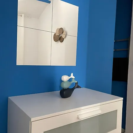 A 2 Pas Du Port De Appartement