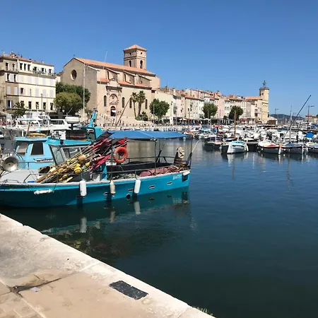 Appartement Le Gueymard - Joli Duplex A 2 Pas Du Vieux-port La Ciotat
